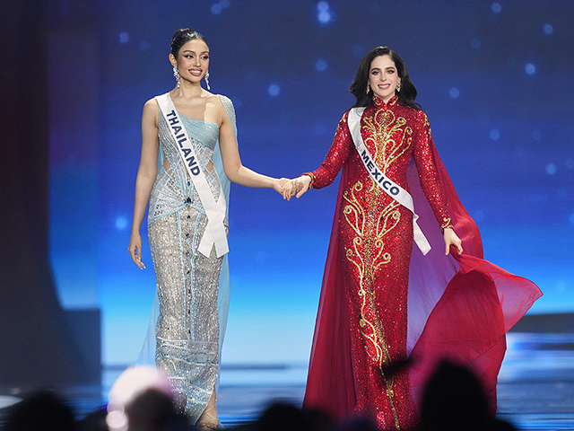 Мисс Таиланд Правинар Сингх и мисс Мексика Фатима Бош Фернандес