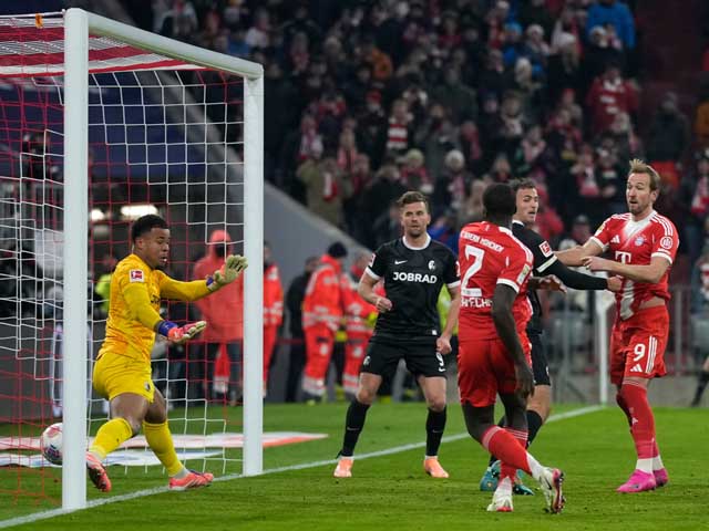 "Бавария" и "Боруссия" громят соперников. Результаты матчей Бундеслиги