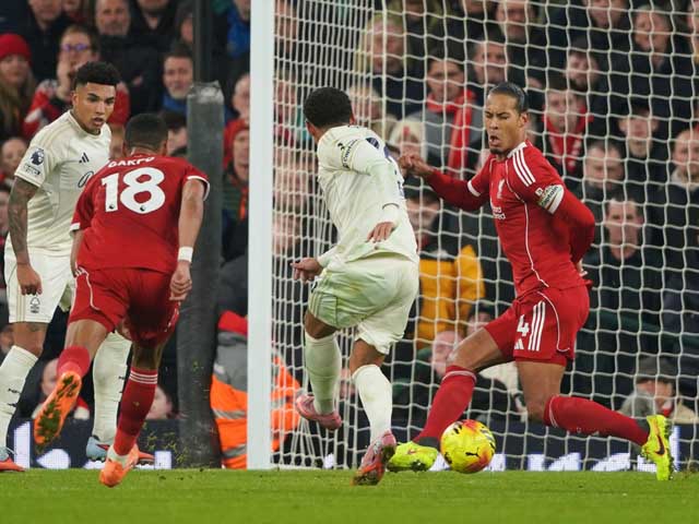 "Ноттингем" разгромил "Ливерпуль". Результаты матчей чемпионата Англии