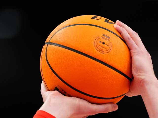 Баскетбол. Тель-авивский "Апоэль" победил в Нетании