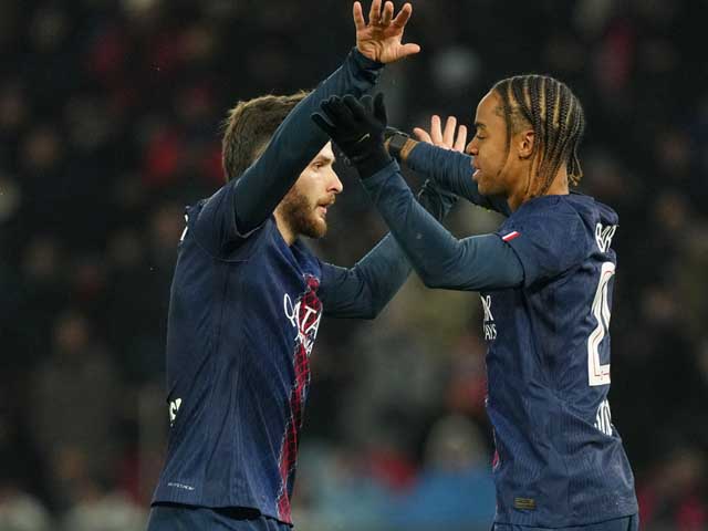 Футбол. "Ренн" разгромил "Монако", ПСЖ - "Гавр"