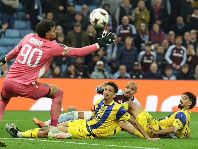 Times: британская полиция использовала ложь для запрета на присутствие болельщиков "Маккаби"