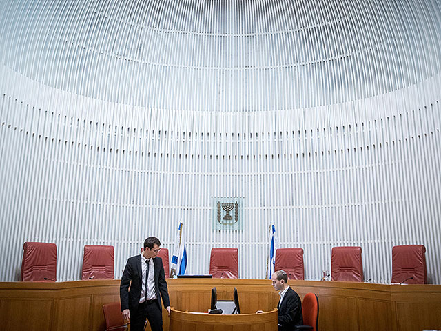 Семь судей БАГАЦа проведут слушание по увольнению юрсоветницы правительства