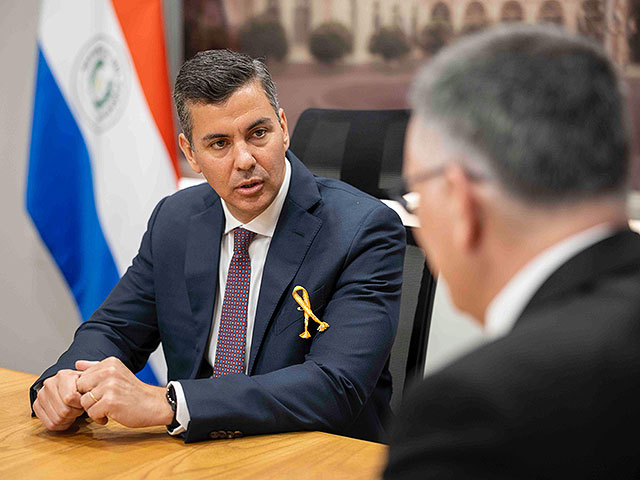 Глава МИД Гидеон Саар встретился с президентом Парагвая Сантьяго Пенья