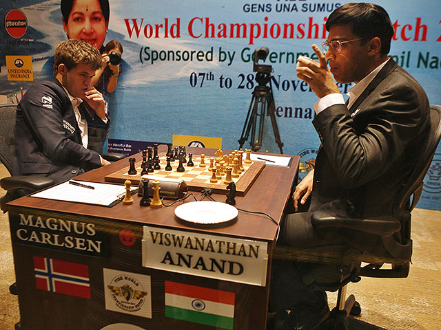 С Вишванатан Анандом, 2013 год