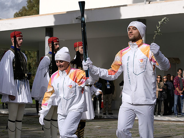 В Греции зажжен огонь зимних олимпийских игр 2026 года. Фоторепортаж