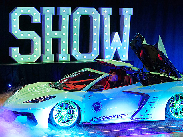 Изготовленный на заказ Chevrolet Corvette C8. Эссен, Германия