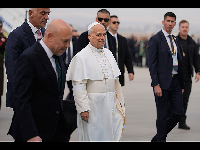 Понтифик наводит мосты. Фоторепортаж о визите Льва XIV в Турцию