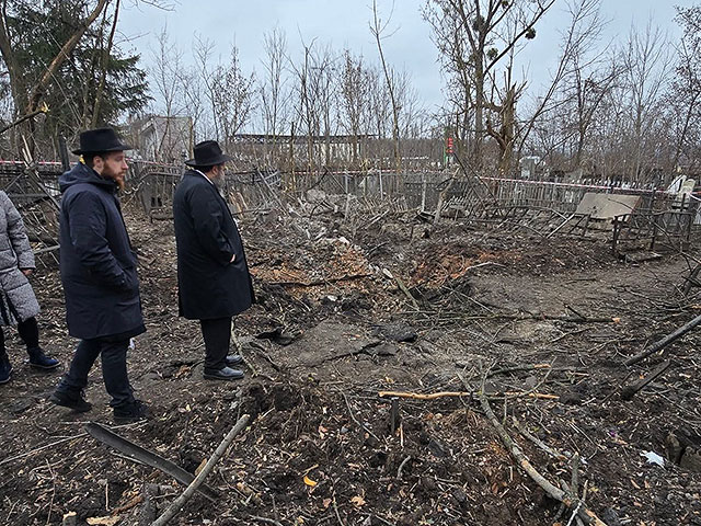 В результате российской атаки БПЛА и ракетами пострадало еврейское кладбище Харькова