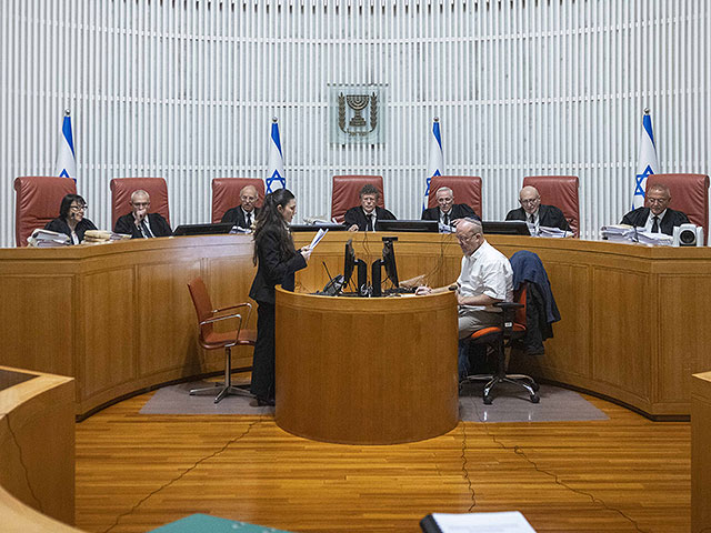 Проблема увольнения юрсоветницы: БАГАЦ отменил заседание из-за неявки представителей правительства