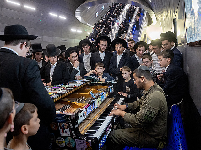 "Умрем, но не призовемся": в Иерусалиме проходит "Митинг миллиона". Фоторепортаж