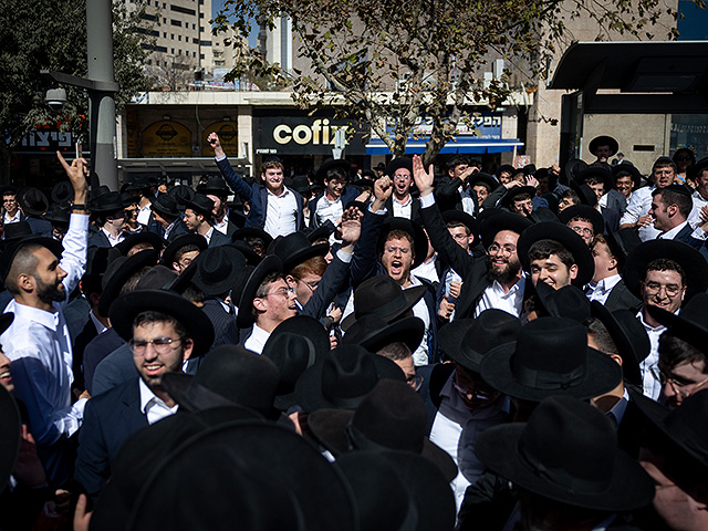 "Умрем, но не призовемся": в Иерусалиме проходит "Митинг миллиона". Фоторепортаж