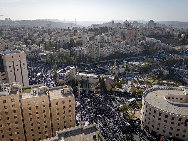 "Умрем, но не призовемся": в Иерусалиме проходит "Митинг миллиона". Фоторепортаж