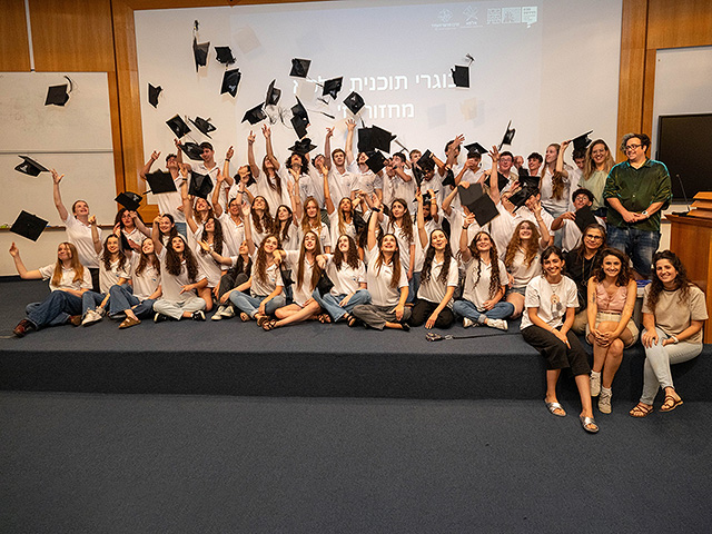 Дни открытых дверей: успейте записаться на программы минпроса для талантливых подростков