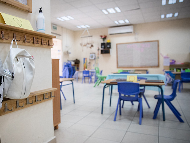 Помощница воспитательницы подозревается в жестоком обращении с ребенком