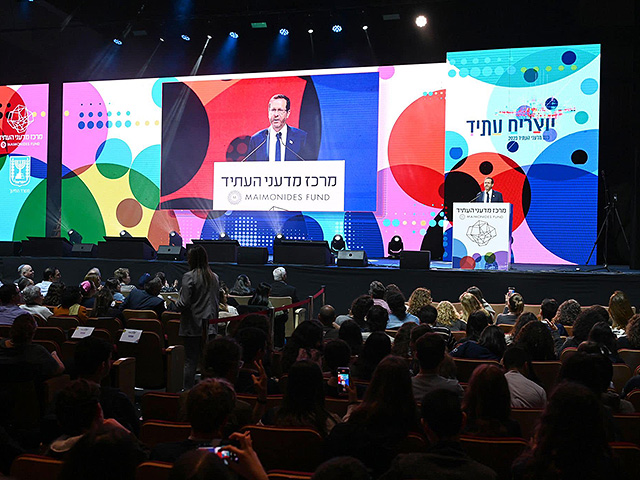 Дни открытых дверей: успейте записаться на программы минпроса для талантливых подростков