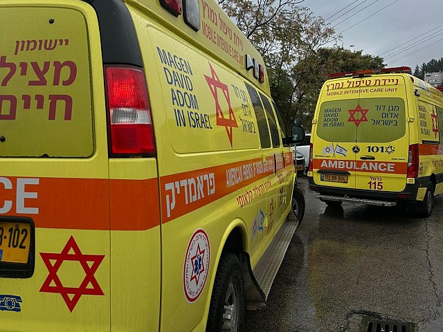 В квартире в Йокнеам-Илите обнаружены тела мужчины и женщины