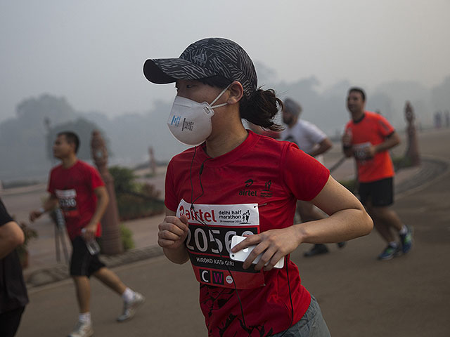 Новое исследование показывает, как плохой воздух снижает пользу от тренировок вдвое