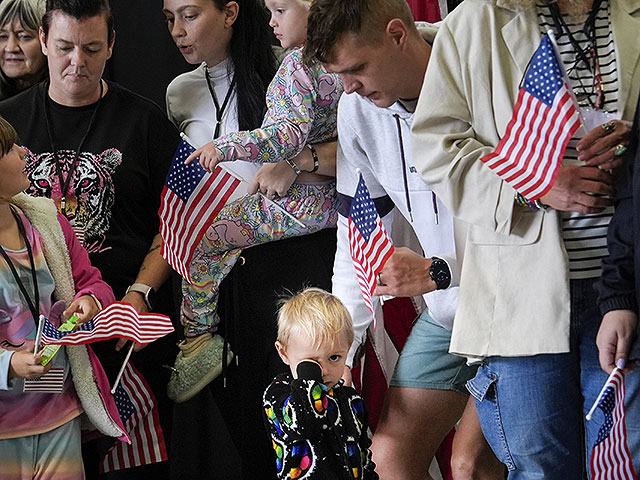 США снизили до 7500 человек квоту на предоставление политического убежища