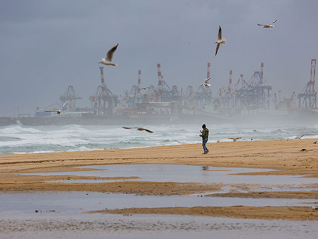 Шторм "Байрон" в Израиле. Фоторепортаж