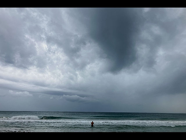 Шторм "Байрон" в Израиле. Фоторепортаж