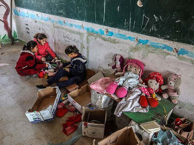 Последствия шторма "Байрон" в Газе. Фоторепортаж