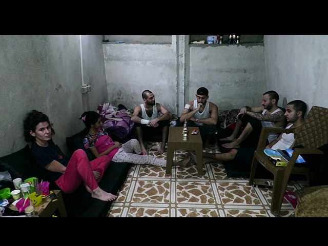 Семьи погибших заложников опубликовали фрагменты "ханукальных видео" из туннеля