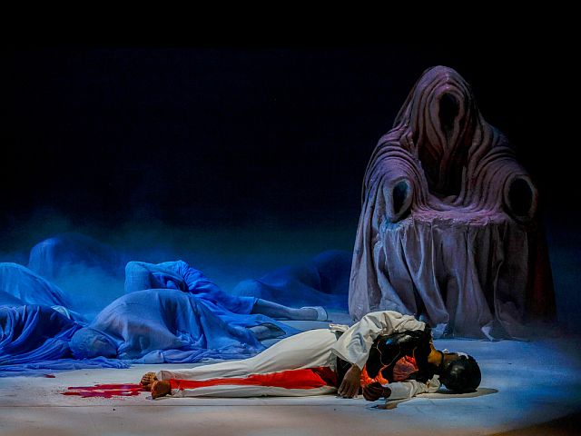 "Партенопа" Эннио Морриконе в Неаполе. Фоторепортаж
