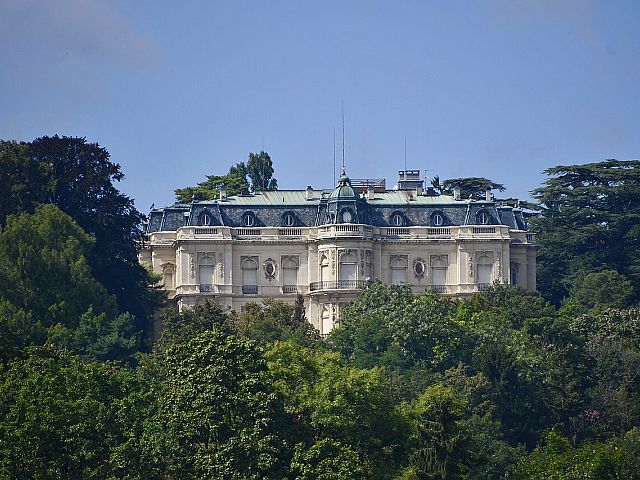 Замок Преньи