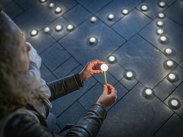 В Австралии и Израиле прощаются с жертвами теракта в Сиднее. Фоторепортаж