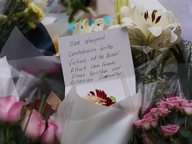 В Австралии и Израиле прощаются с жертвами теракта в Сиднее. Фоторепортаж