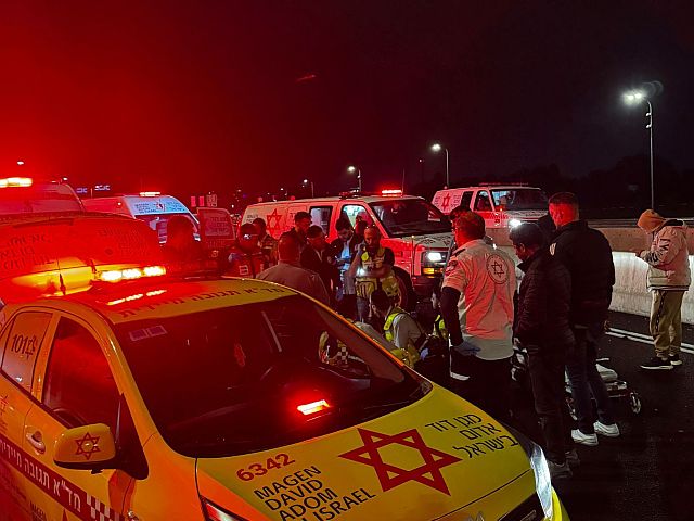 На 2-й трассе автомобиль насмерть сбил молодого мужчину
