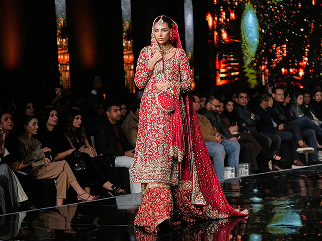 Свадебная мода 2026 в Пакистане. Фоторепортаж