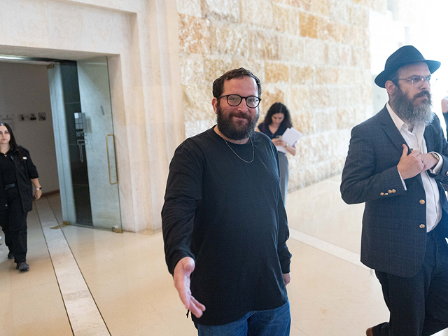 Йонатан Урих