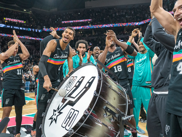 "Сан-Антонио" победил "Оклахома-Сити". Результаты матчей НБА