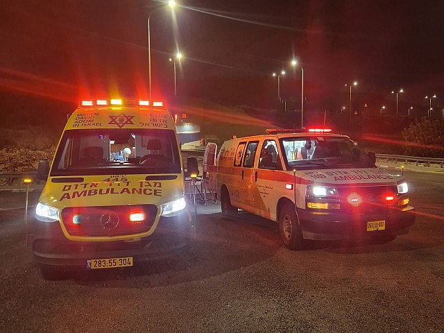 Авария возле развязки Пдуэль на шоссе №5: двое пострадавших