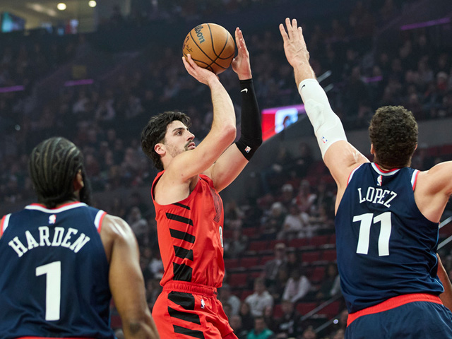 НБА. Дени Авдия набрал 29 очков и был близок к "трипл-даблу"