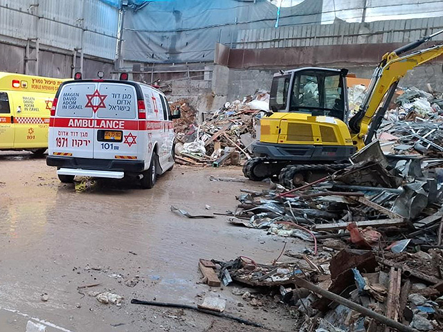 В результате несчастного случая в промзоне Сгула в Петах-Тикве погиб рабочий