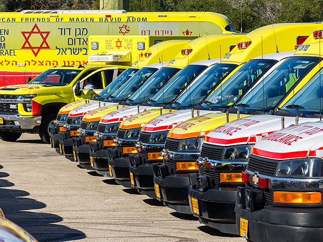 Служба "Маген Давид Адом" перешла на усиленный режим работы накануне празднования Нового года