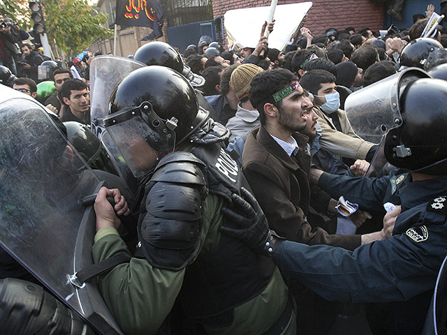 В Иране ширятся оппозиционные протесты, генпрокурор угрожает репрессиями