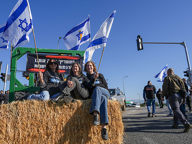 "Земля, текущая молоком": протест фермеров на севере Израиля. Фоторепортаж
