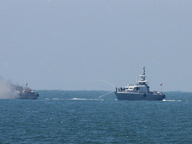 Египетский военный корабль вошел в морскую зону Израиля и был отогнан выстрелами