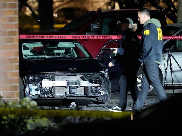 Федеральная операция в Орегоне, ранены мужчина и женщина