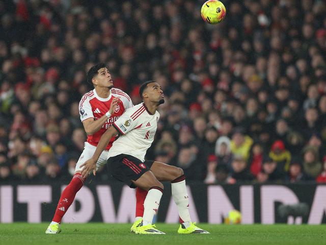 Футбол. Чемпионат Англии. "Арсенал" и "Ливерпуль" сыграли вничью