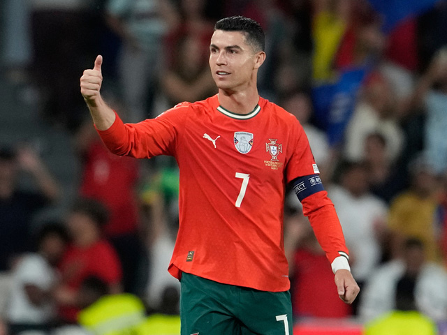 Чемпионат Саудовской Аравии. Криштиану Роналду забил. "Аль-Наср" проиграл