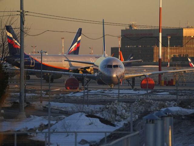 В московском аэропорту Шереметьево возник коллапс на выдаче багажа