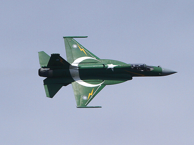 Пакистан ведет переговоры о продаже Эр-Рияду самолетов JF-17, разработанных совместно с Китаем
