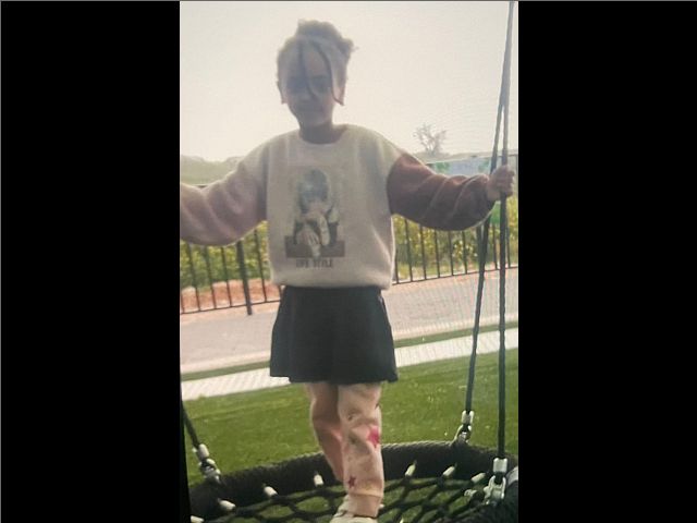 Айманут Касау