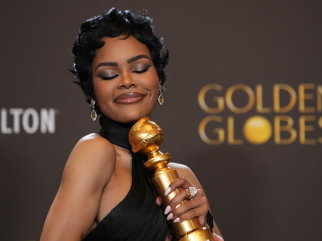 Тейана Тейлор