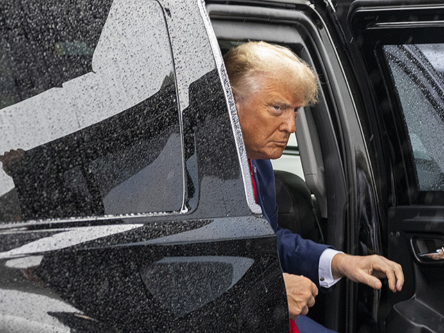 Трамп: "Иранские патриоты, продолжайте протесты, помощь уже в пути"